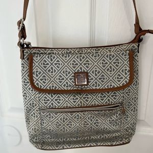 Relic Gray and Brown Cross Body Purse